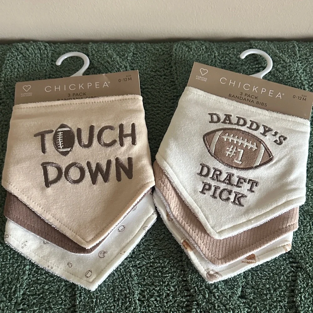 Chick Pea Baby Bibs Football 🏈 Touchdown Daddy’s Draft Pick So Cute! NEW!